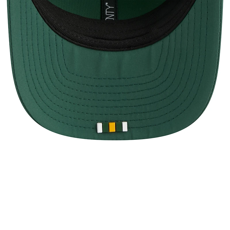 Men's New Era Green Green Bay Packers 2025 Sideline 9SEVENTY Adjustable Trucker Hat