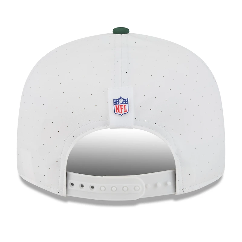 Men's New Era White/Green Green Bay Packers 2025 NFL Training Camp Split Panel 9FIFTY Snapback Hat