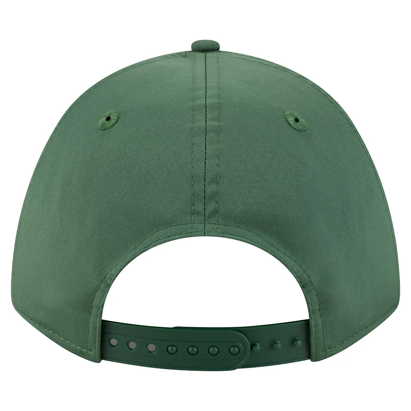 Casquette ajustable New Era 9FORTY M-Crown A-Frame blanche/verte pour homme, motif dégradé Adventure des Green Bay Packers