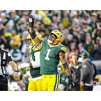 Micah Parsons, joueur non signé des Packers de Green Bay (semaine 1 2025), premier sac avec une photo