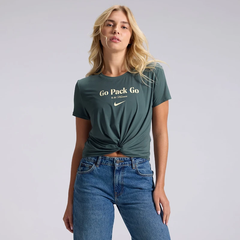 Women's Nike Green Bay Packers 2026 Rivalries Collection Classic Twist Cropped T-Shirt