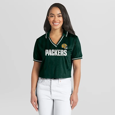 Polo court en jersey vert Green Bay Packers pour femmes de la marque WEAR by Erin Andrews
