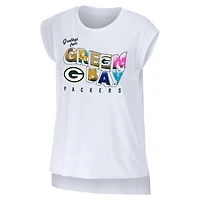 Women's WEAR by Erin Andrews White Green Bay Packers Greetings From Muscle T-Shirt