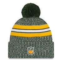 Bonnet en tricot à revers Green Bay Packers 2023 Sideline New Era pour jeune avec pompon