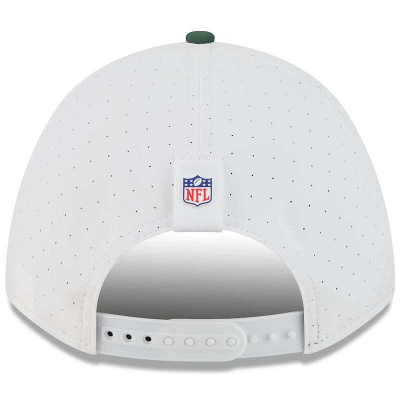 Youth New Era  White/Green Green Bay Packers 2025 NFL Training Camp A-Frame 9FORTY Adjustable Hat
