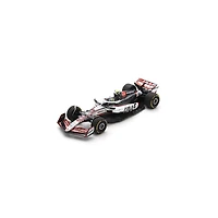 Voiture miniature Spark Models Ollie Bearman Haas F1 Team 2025 n° 87 MoneyGram à l'échelle 1:43
