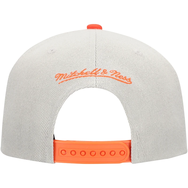 Men's Mitchell & Ness Gray/Orange Houston Astros Knock Out Panel Snapback Hat