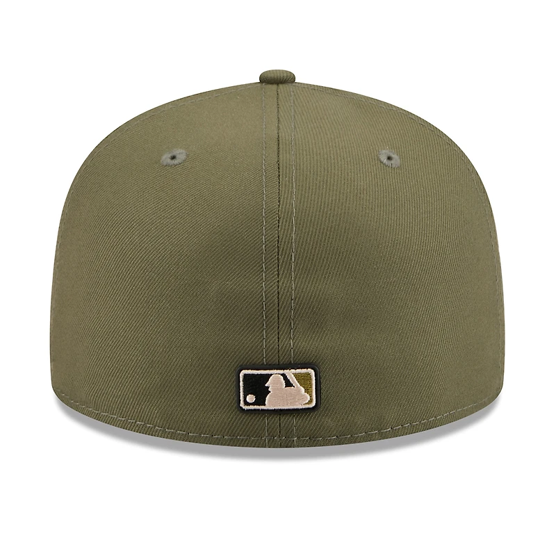 Casquette ajustée New Era 59FIFTY pour homme, couleur olive, Houston Astros, édition spéciale 2026 Journée des forces armées