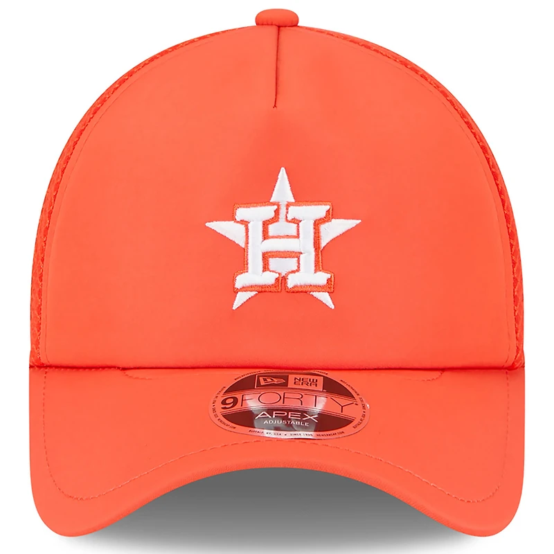 Men's New Era Houston Astros 2026 Batting Practice Apex 9FORTY Adjustable Trucker Hat