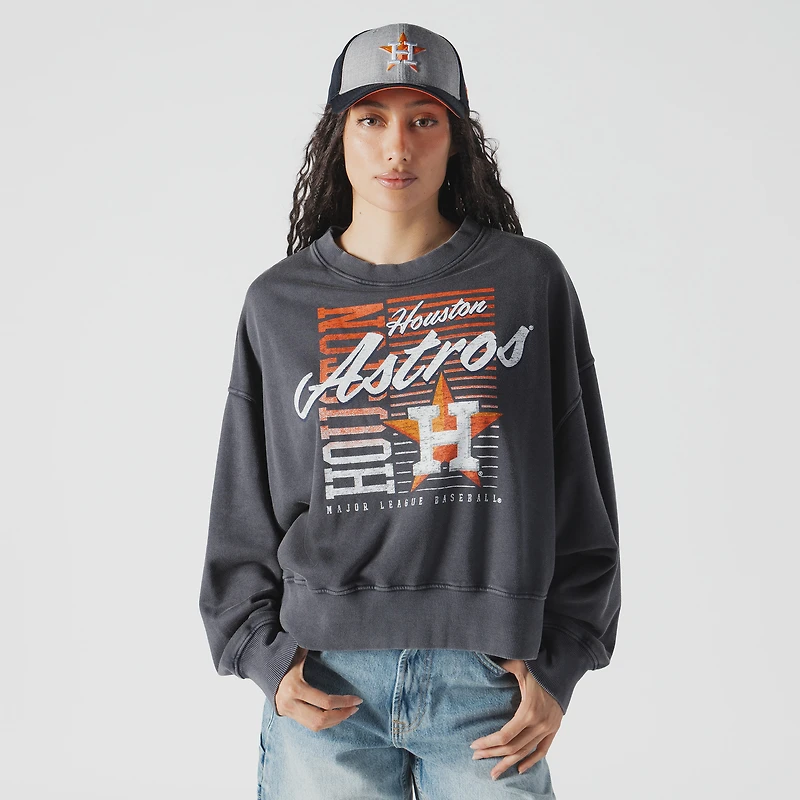Women's New Era Navy Houston Astros Boxy Mineral Wash Dolmen Sleeve Cropped Sweatshirt