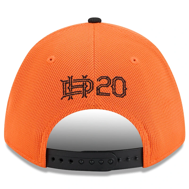 Casquette ajustable Houston Dynamo FC 2025 Orange New Era pour homme avec 9FORTY M-Crown