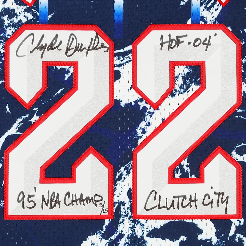 Maillot Swingman autographié par Clyde Drexler Houston Rockets, bleu marine, avec inscriptions multiples, édition limitée de 15 exemplaires, Mitchell & Ness 1996-1997