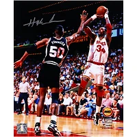 Tir autographié de 8" x 10" de Hakeem Olajuwon par les Houston Rockets sur David Robinson