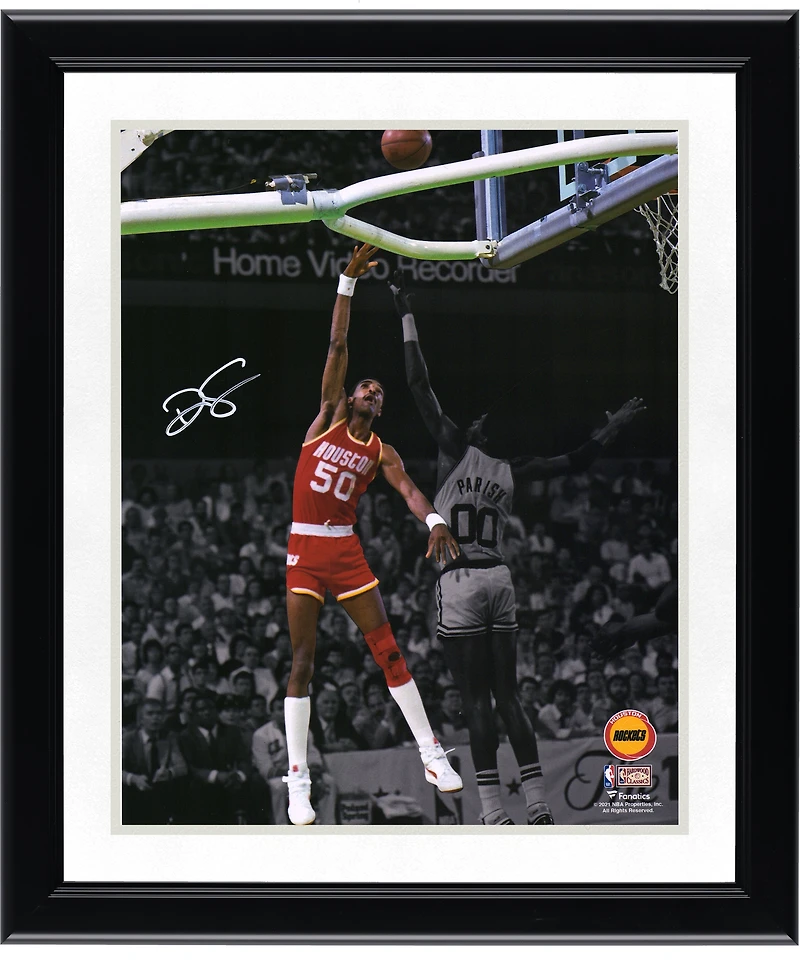 Photographie autographiée de Ralph Sampson des Houston Rockets 11" x 14 " contre les Boston Celtics