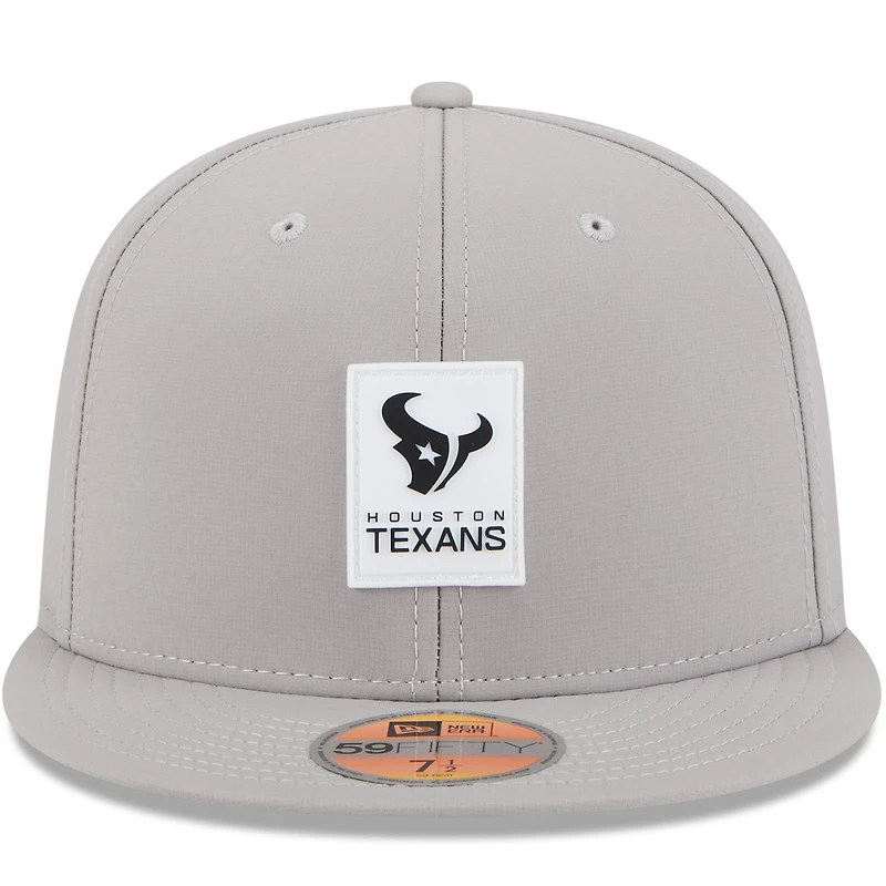 Casquette ajustée New Era grise Houston Texans 2025 Sideline Quill Tech 59FIFTY pour homme