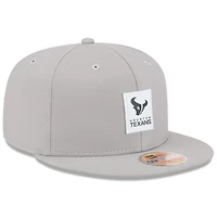 Casquette ajustée New Era grise Houston Texans 2025 Sideline Quill Tech 59FIFTY pour homme