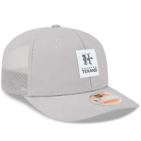 Casquette camionneur ajustable New Era grise Houston Texans 2025 Sideline H-Town 9SEVENTY pour homme