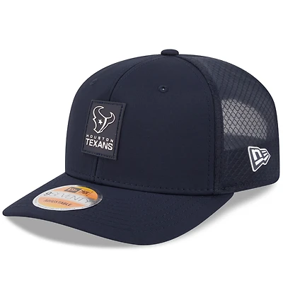 Casquette ajustable New Era 9SEVENTY Trucker bleu marine des Houston Texans 2025 pour homme