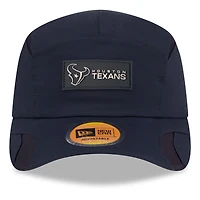 Casquette ajustable New Era bleu marine Houston Texans 2025 Sideline Runner pour homme