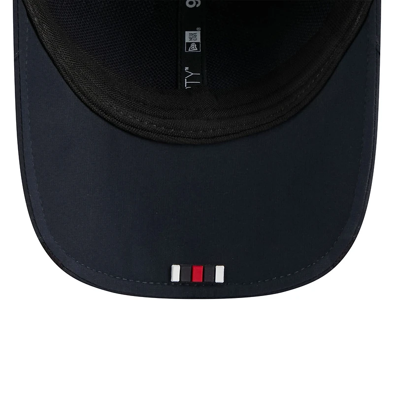 Casquette ajustable 9FORTY Sideline New Era bleu marine des Houston Texans 2025 pour jeunes