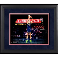 Photographie encadrée de Caitlin Clark, Indiana Fever, 11" x 14" - Signature fac-similé