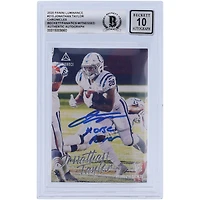 Jonathan Taylor Indianapolis Colts Autographié 2020 Panini Chronicles Luminance #215 Beckett Fanatics Witnessed Authenticated 10 Rookie Card avec l'inscription "Horse Power"