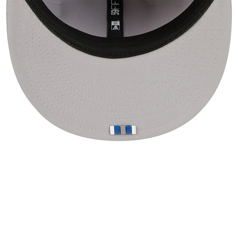 Casquette ajustée New Era grise Indianapolis Colts 2025 Sideline Quill Tech 59FIFTY pour homme