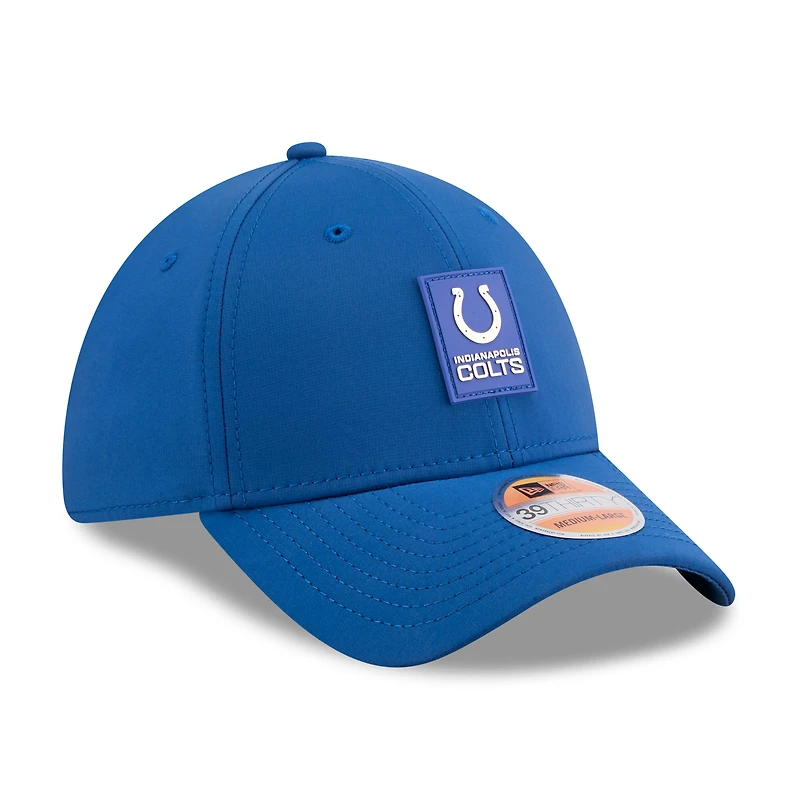 Casquette New Era Royal Indianapolis Colts 2025 Sideline 39THIRTY Flex pour homme