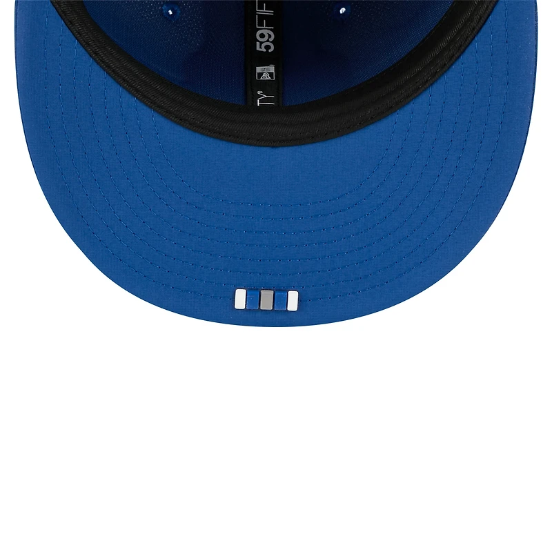 Casquette ajustée New Era Royal Indianapolis Colts 2025 Sideline 59FIFTY pour homme