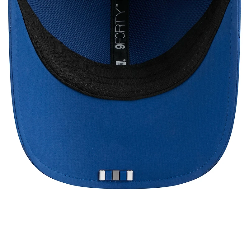 Casquette ajustable New Era Royal Indianapolis Colts 2025 Sideline 9FORTY pour homme