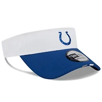Visière ajustable New Era pour homme, blanc/bleu royal, du camp d'entraînement NFL 2025 des Indianapolis Colts
