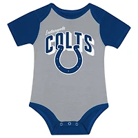 Newborn & Infant Indianapolis Colts Dynamic Duo Bodysuit, Bib Knit Hat Set