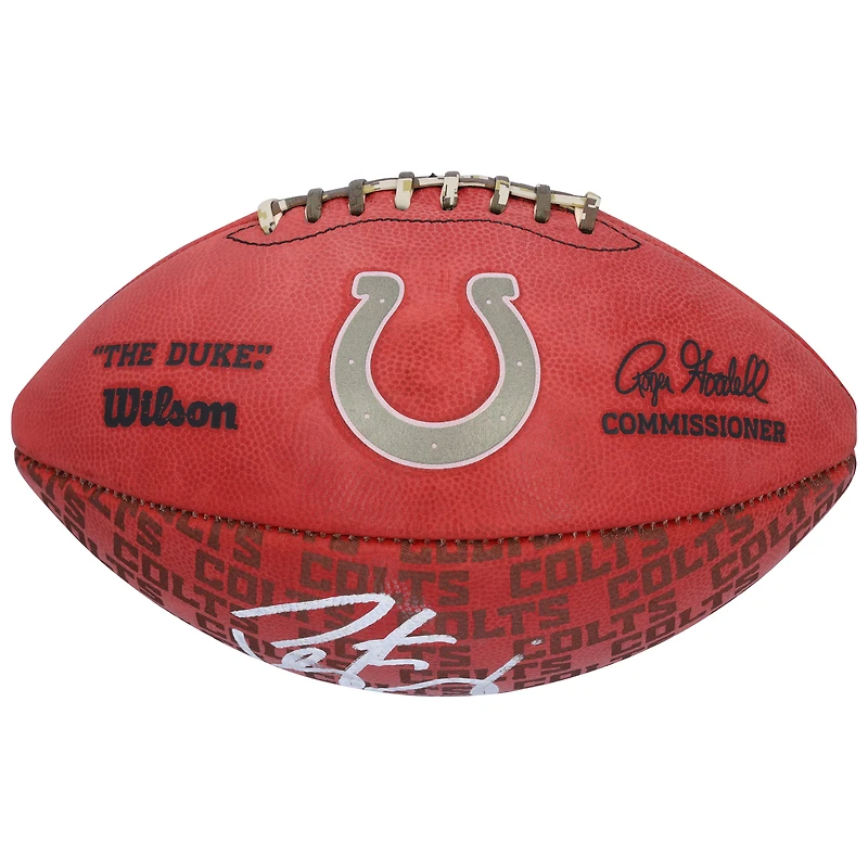 Ballon de football Wilson Duke Showcase autographié par Peyton Manning des Indianapolis Colts