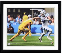 Photo dédicacée de Tyler Warren (Indianapolis Colts) - 40,6 x 50,8 cm (16 x 20 pouces) - Arme raide contre les Los Angeles Chargers