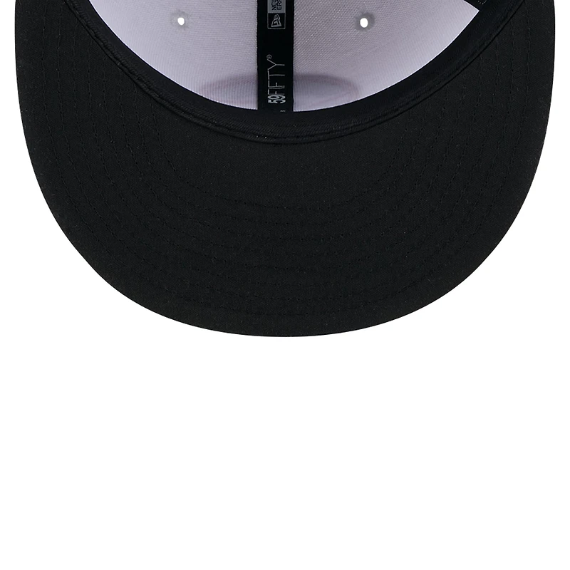 Casquette ajustée 59FIFTY blanche New Era pour hommes sur le thème des Indians d'Indianapolis Night Circle City