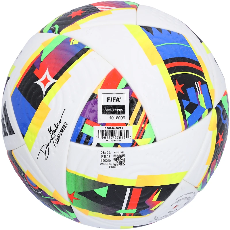 Ballon de football adidas MLS Match 2024 dédicacé par Lionel Messi, Luis Suarez et Sergio Busquets de l'Inter Miami CF