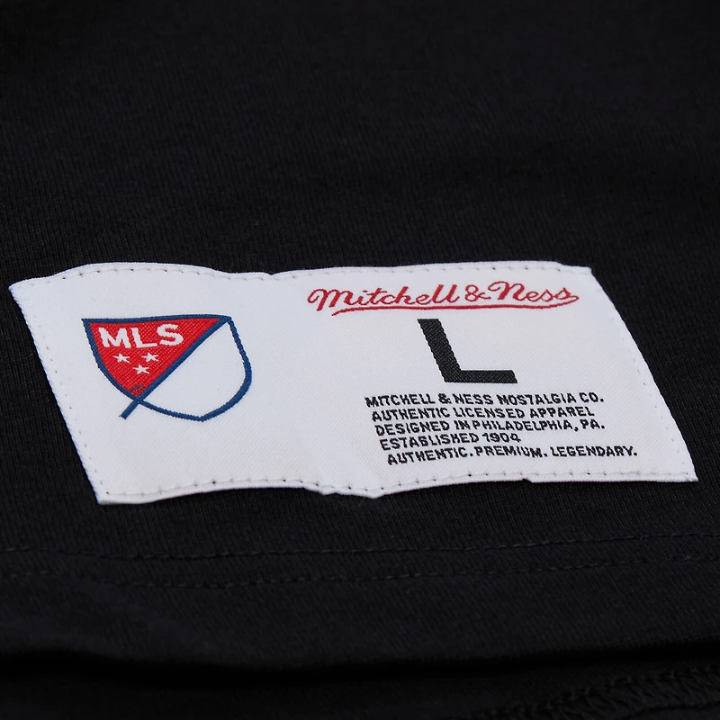 T-shirt noir Mitchell & Ness, meneur de jeu l'Inter Miami CF