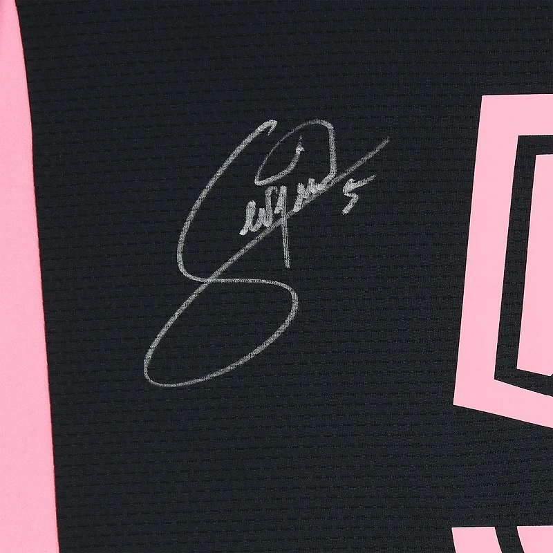 Maillot adidas noir dédicacé Sergio Busquets de l'Inter Miami CF, numéro 5, utilisé lors du match contre Columbus Crew le 2 octobre 2024 - Taille L