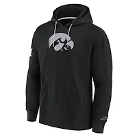 Men's Fanatics Black Iowa Hawkeyes Elements Pace Pullover Hoodie