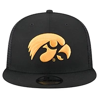 Men's New Era Black Iowa Hawkeyes 9FIFTY Trucker Snapback Hat