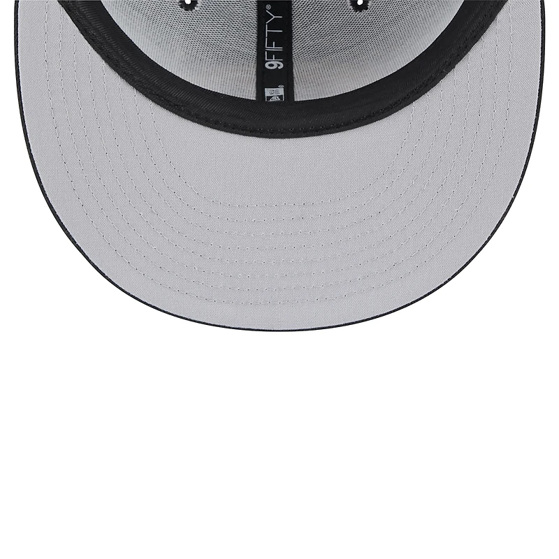 Men's New Era Black Iowa Hawkeyes 9FIFTY Trucker Snapback Hat
