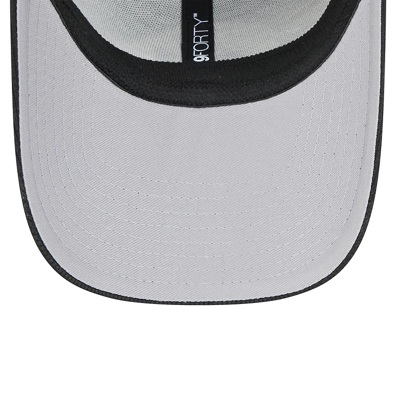 Men's New Era Black Iowa Hawkeyes Pivot 9FORTY Stretch-Snap Adjustable Hat
