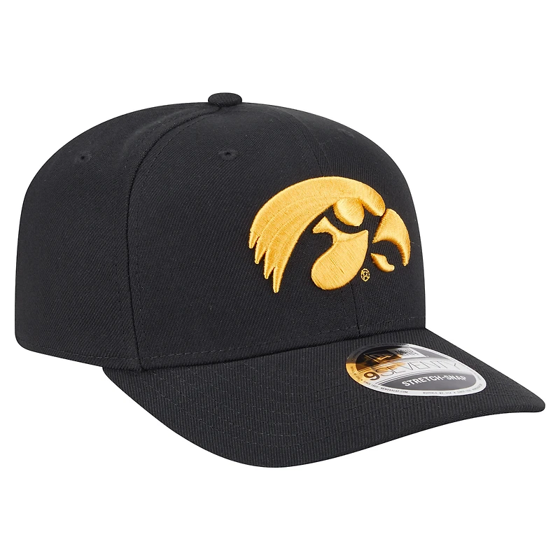 Men's New Era  Black Iowa Hawkeyes Team Collective 9SEVENTY Stretch-Snap Adjustable Hat