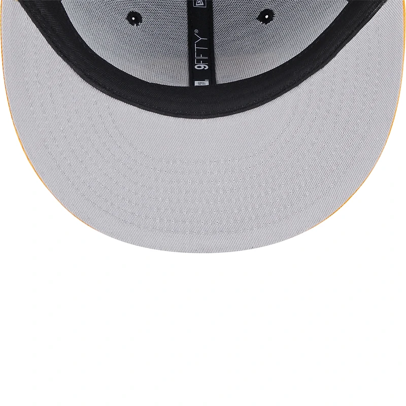 Men's New Era Black Iowa Hawkeyes Two-Tone 9FIFTY Snapback Hat