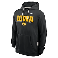 Men's Nike Black Iowa Hawkeyes 2025 Sideline Standard Issue Dri-FIT Hoodie