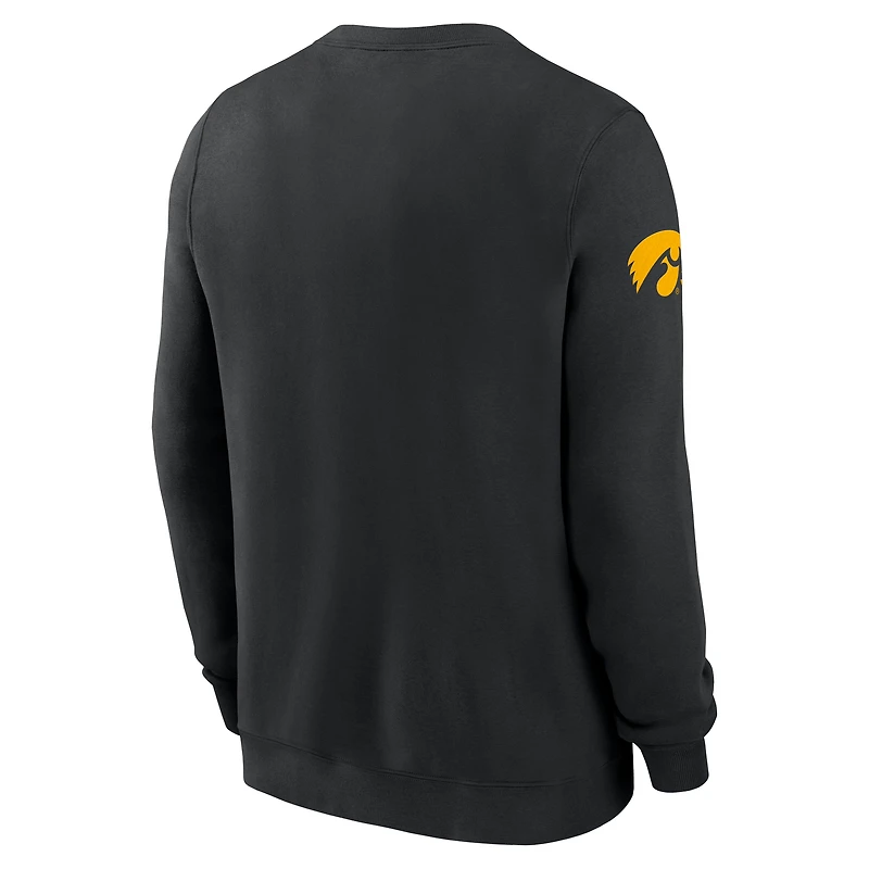 Men's Nike Black Iowa Hawkeyes 2026 Sideline Club Sweatshirt