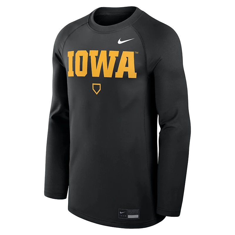 Men's Nike Black Iowa Hawkeyes Dugout Dri-FIT Lightweight Crew Pullover