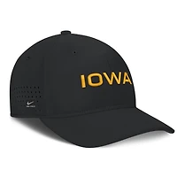 Casquette Nike noire Iowa Hawkeyes Gameday Aerobill Swooshflex Dri-FIT pour homme