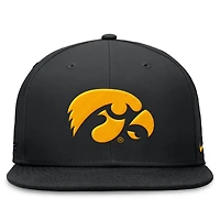 Men's Nike Black Iowa Hawkeyes On-Field Pro Fitted Hat