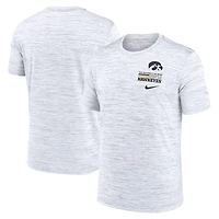 T-shirt Nike blanc Iowa Hawkeyes Velocity Stacked Performance pour homme